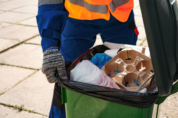 Best Carpet Removal and Disposal  in Fredonia, WI