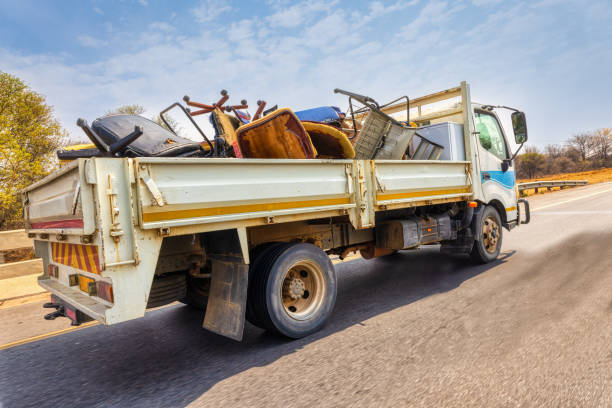 Best Yard Waste Removal  in Fredonia, WI